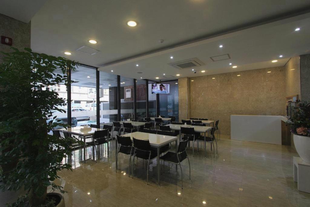 Reve Business Hotel 济州市 外观 照片